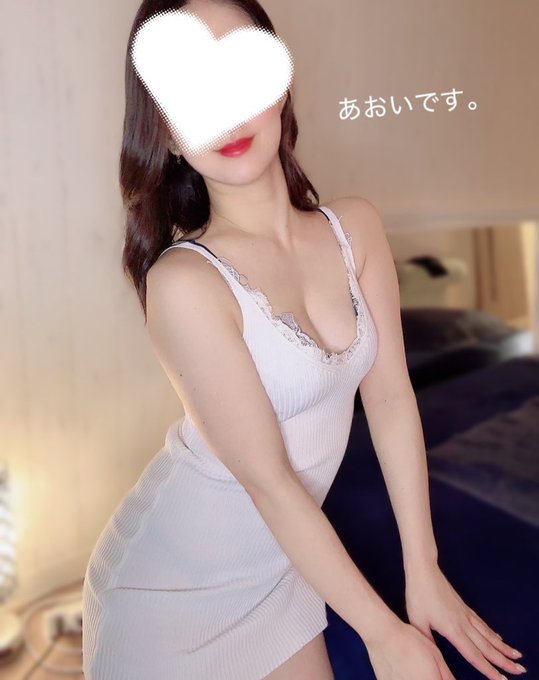新川　あおい
