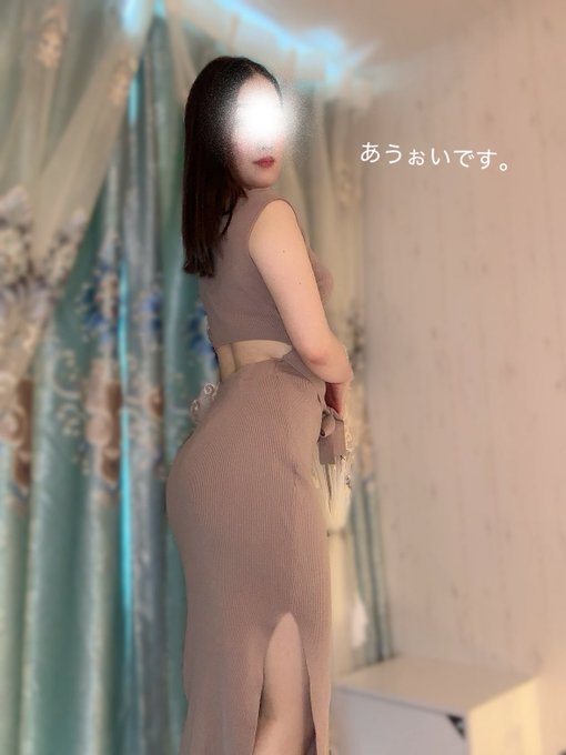 新川　あおい
